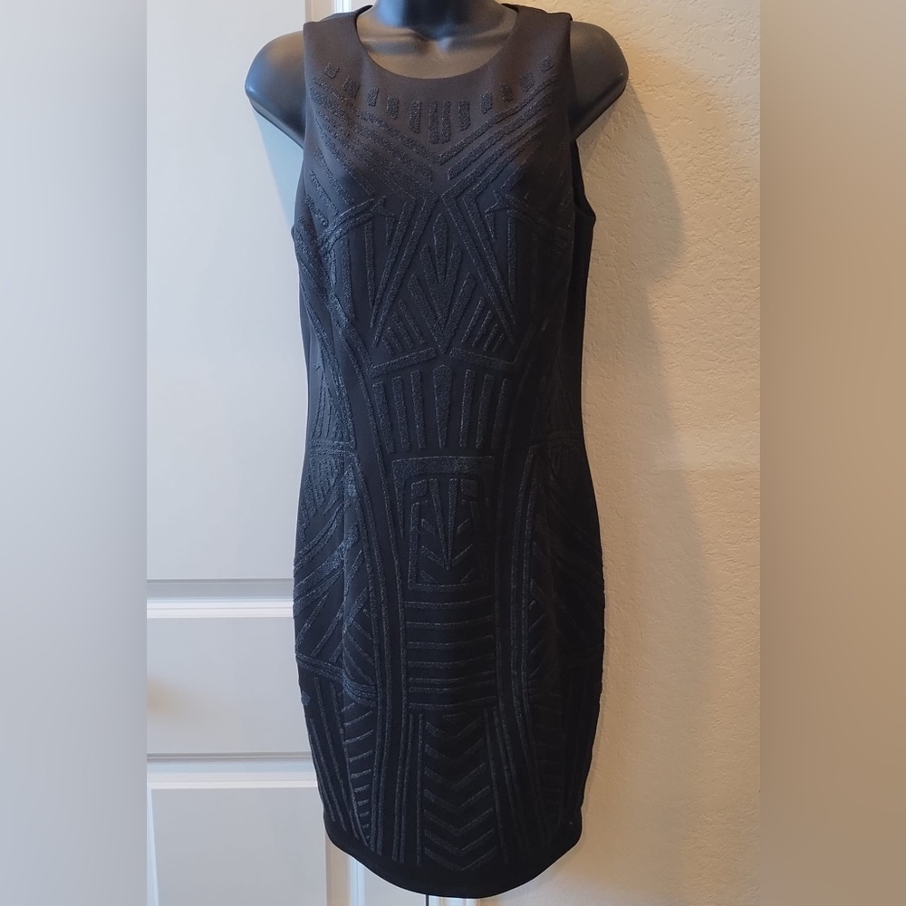 Belle Badgley Mischka Sleeveless Sheath Black Dress Beaded Design Women's 4.